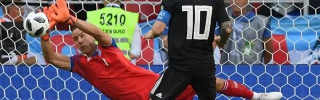  波鸿年轻门将神勇发挥，多次扑救保住平局  