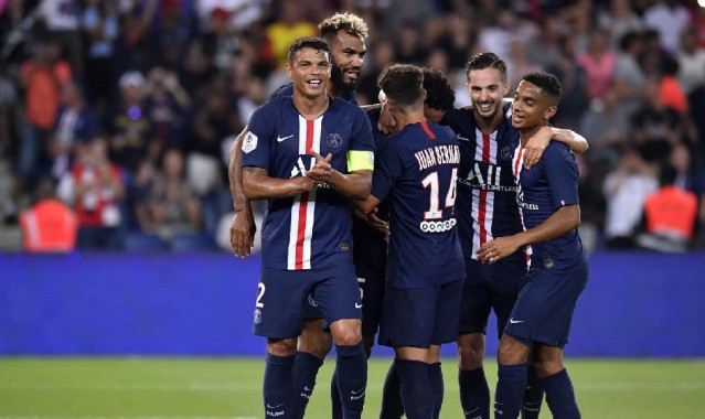  波尔多主场沦陷陷危机，法甲老牌劲旅面临考验